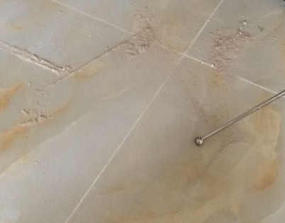 三江瓷砖空鼓维修公司分享粘合剂选择不当在瓷砖铺贴过程中可能导致以下问题